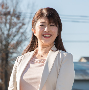 常務取締役　熊倉 真弓